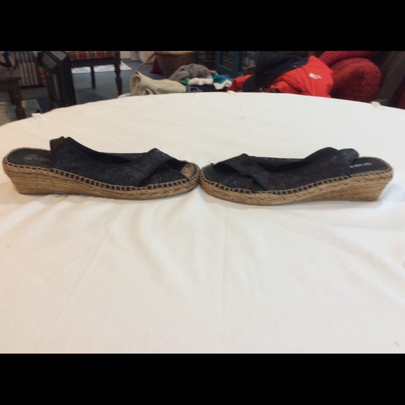 Andre Assous shoes - Picture 3 of 4